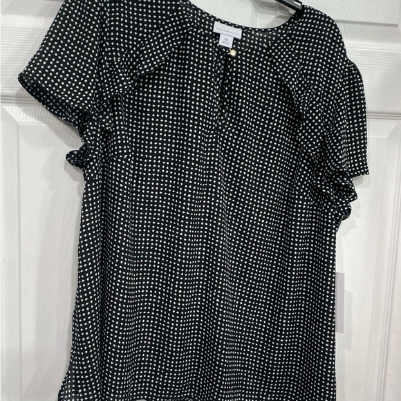 Ladies Blouse-black Dots-Liz Claiborne-short Sleeves
NWT - Picture 2 of 12